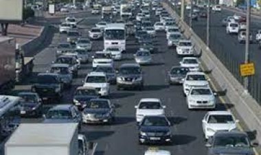 النشرة المرورية.. كثافات متحركة بشوارع وميادين القاهرة والجيزة 