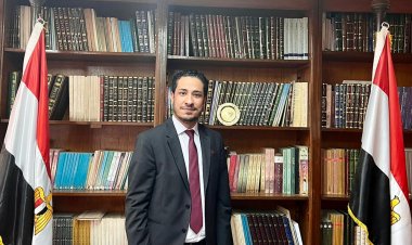 الدكتور مينا عبدالرؤوف رئيسا للإدارة المركزية لدار الكتب