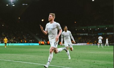 دي بروين يتوج بجائزة أفضل لاعب بـ «البريميرليج»