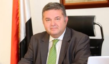وزير قطاع الأعمال العام : تصدير أول براند مصر للملابس الجاهزة