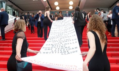 حركة نسوية فرنسية تدعم حقوق المرأة على السجادة الحمراء بـ مهرجان «كان» السينمائي