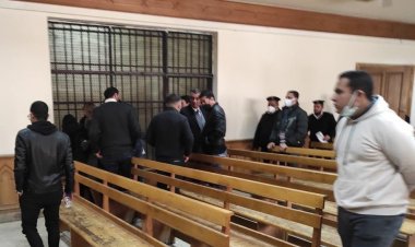 وصول رجل الأعمال محمد الأمين للمحكمة في قضية «الاتجار بالبشر»