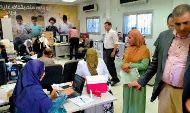 حملة طرق الأبواب.. تطعيم 100 ألف شخص بالجيزة