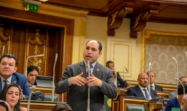  النائب عمرو درويش يطالب قطاعات المحليات بإعداد كوادر جديدة