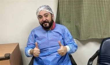 عمرو عبد العزيز يخضع لعملية جراحية ويطلب الدعاء من الجمهور