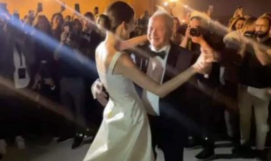 بحضور رئيس الوزراء البريطاني السابق.. نجيب ساويرس يحتفل بزفاف نجله تحت سفح الأهرامات