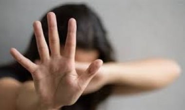 التحقيق مع عامل دليفري بتهمة «التحرش» بخادمة في أكتوبر