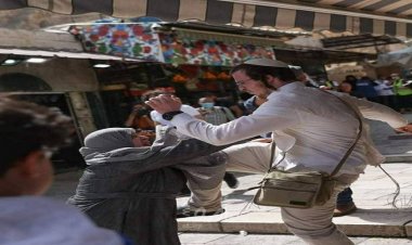 نبيل أبو ردينة: إسرائيل «تلعب بالنار» بعد سماحها باقتحام الأقصى