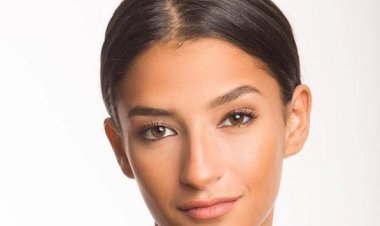 أميرة أديب تحتفل بتخرجها من إحدى جامعات الولايات المتحدة الأمريكية