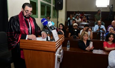 بعد حصولة على الدكتوراه.. مجدي كامل  لـ«العاصمة»: لولا مها مراتي مكنتش هبقي هنا