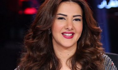 بعد عام حزين من رحيل والديها.. دنيا سمير غانم تعود للفن بأولى تجاربها المسرحية