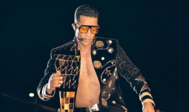 بالصور.. محمد رمضان يتعاقد على حفل غنائي في تركيا