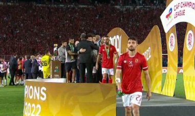 رغم خسارة اللقب.. الخطيب يوجه التحية للاعبي الأهلي