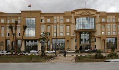 وصول المحلل الشرعي «محمد الملاح» لجلسة الحكم عليه