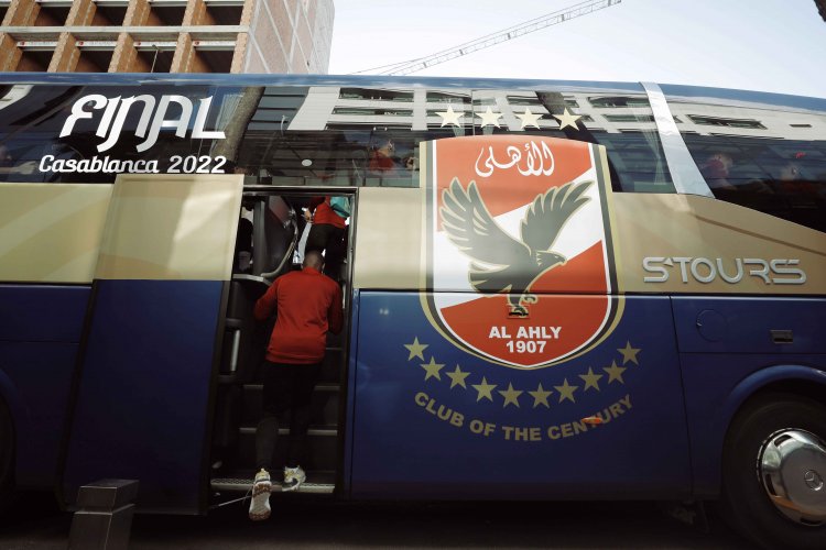 نهائي أبطال إفريقيا | الأهلي يصل ملعب الاتحاد البيضاوي لخوض مرانه الأول