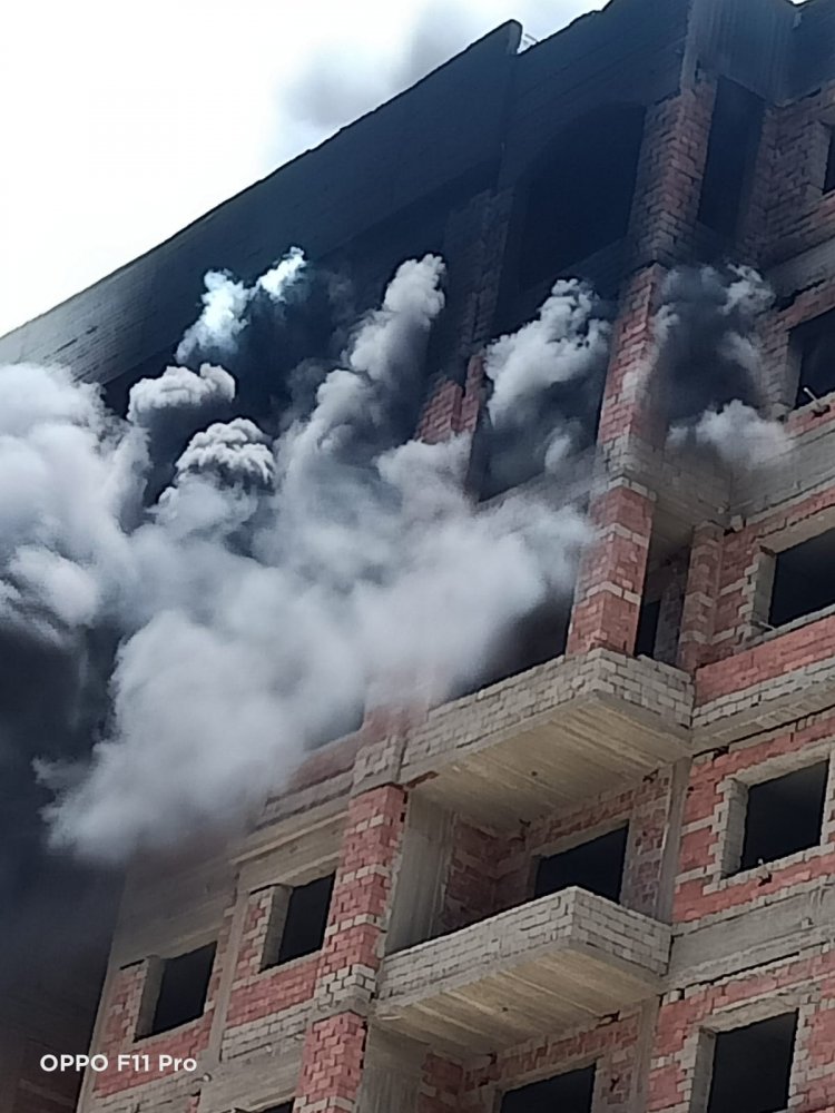 إخماد حريق داخل عقار تحت الإنشاء في المعصرة بالقاهرة