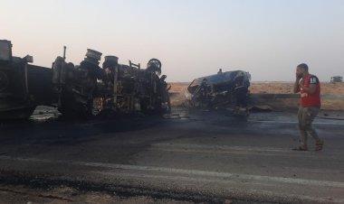 مصرع شخص وإصابة 5 آخرين في انقلاب سيارتين واشتعال النيران فيهما بمحور روض الفرج.. (صور)