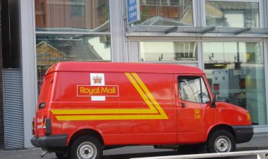 إضراب العاملين في الفروع الكبيرة بخدمة البريد الوطنية في بريطانيا بسبب «الأجور»