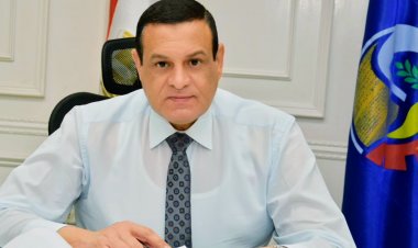 محافظ البحيرة يقدم التهنئة لأوائل الشهادة الإعدادية