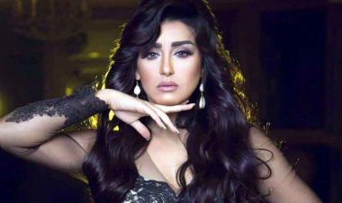 «مش عارفة أعمل إيه».. جيهان خليل تستغيث بالجمهور وتطلب الدعاء