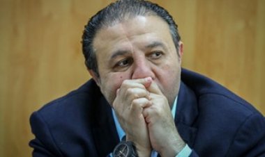 من الإعلانات للفن.. ومن الفشل للنصب.. فتش عن إيهاب طلعت