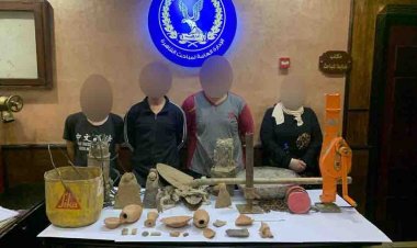 بينهم سيدة.. القبض على 4 أشخاص لتنقيبهم عن الآثار بالقاهرة