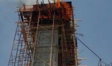 ننشر صور حريق سقالات وشادات كوبري محور ترعة الزمر بفيصل 