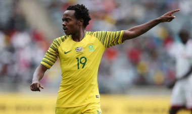 إصابة بيرسي تاوي خلال مباراة المغرب وجنوب إفريقيا