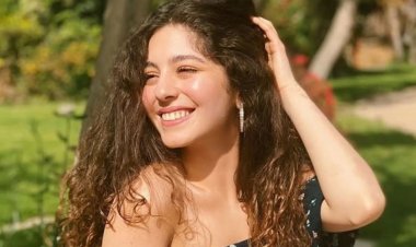 بالصور.. مايان السيد تتألق بالأزرق في أحدث جلسة تصوير