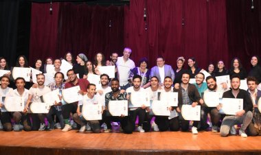 إيناس عبدالدايم: مشروعات وزارة الثقافة تساهم في خلق أجيال جديدة لتحقيق الازدهار للمسرح المصري