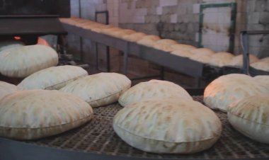 التموين: الدولة تتحمل 70 قرشًا من تكلفة كل رغيف عيش يباع يوميًا