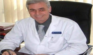 خدعوك فقالوا التدخين الإلكتروني آمن.. أيمن سالم يحذر: «يؤدي للوفاة»