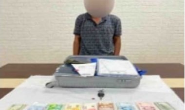 ضبط سائق سيارة أجرة  لاتهامه بسرقة متعلقات أجنبي بالقاهرة