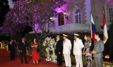 «الخريجين» تهنئ بوريسينكو باليوم الوطني الروسي| صور