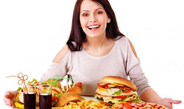 4 أطعمة تزيد من تكاثر الخلايا السرطانية.. احذرها