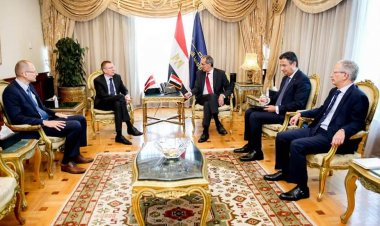 وزير الاتصالات يبحث مع وزير خارجية لاتفيا فرص التعاون والاستثمار