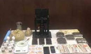 ضبط عاطل حول منزله إلى مصنع لإعادة تدوير «الحشيش» بالمنيا 