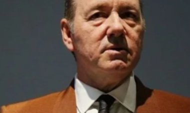 اليوم.. محاكمة النجم كيفين سبيسي بتهمة «الاعتداء الجنسي»