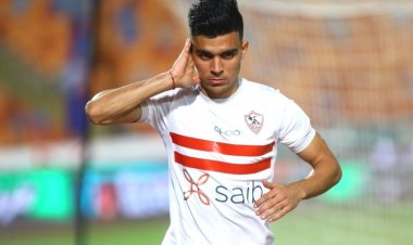 خاص| بن شرقي وقع على عقود انتقاله للأهلي