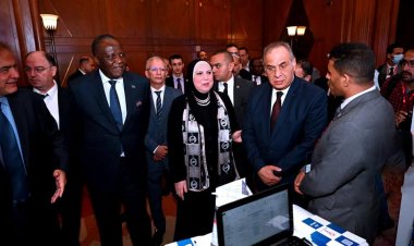 نيفين جامع: الإعلان عن 3 مبادرات جديدة ينفذها اتحاد الصناعات المصرية في مجال التحول الرقمي