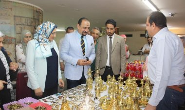 بالصور.. فنون الحرف التراثية بدار الكتب المصرية