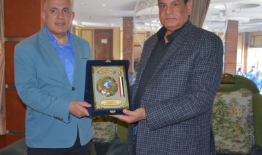 محافظ البحيرة يستقبل وزير الموارد المائية والرى بمركزى إدكو ورشيد