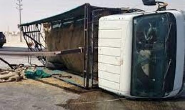 إصابة 4 أشخاص إثر انقلاب سيارة أعلى طريق الإسماعيلية الصحراوي