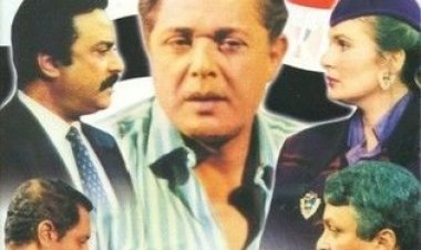 الزعيم عادل إمام اعتذر عن مسلسل رأفت الهجان بسبب مشهد البداية