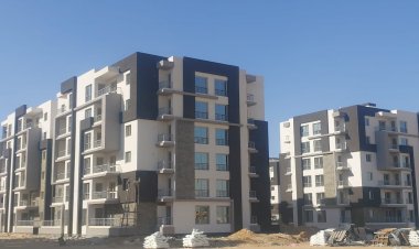 وزير الإسكان يتابع تقدم الأعمال بمشروع «JANAA».. والطرق والمرافق بتوسعات الشيخ زايد