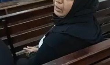 ليلة باردة على «نيرة أشرف» في قبرها.. والدة طالبة المنصورة: «أثق في القضاء المصري»