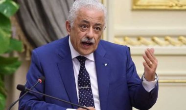 بدء المؤتمر الصحفي لإعلان تفاصيل مسابقة تعيين 30 ألف معلم