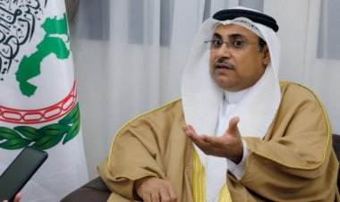 العسومي يطالب الأمم المتحدة بسرعة اتخاذ الإجراءات لضمان منع تسرب النفط باليمن