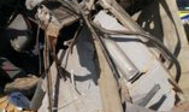 الاستعانة بقوات الحماية المدنية لاستخراج جثث ضحايا الأتوبيس المنكوب بطريق العين السخنة.. صور