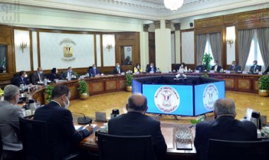 رئيس الوزراء: الحكومة تولي أهمية كبيرة لتنمية وتوطين صناعة السيارات في مصر